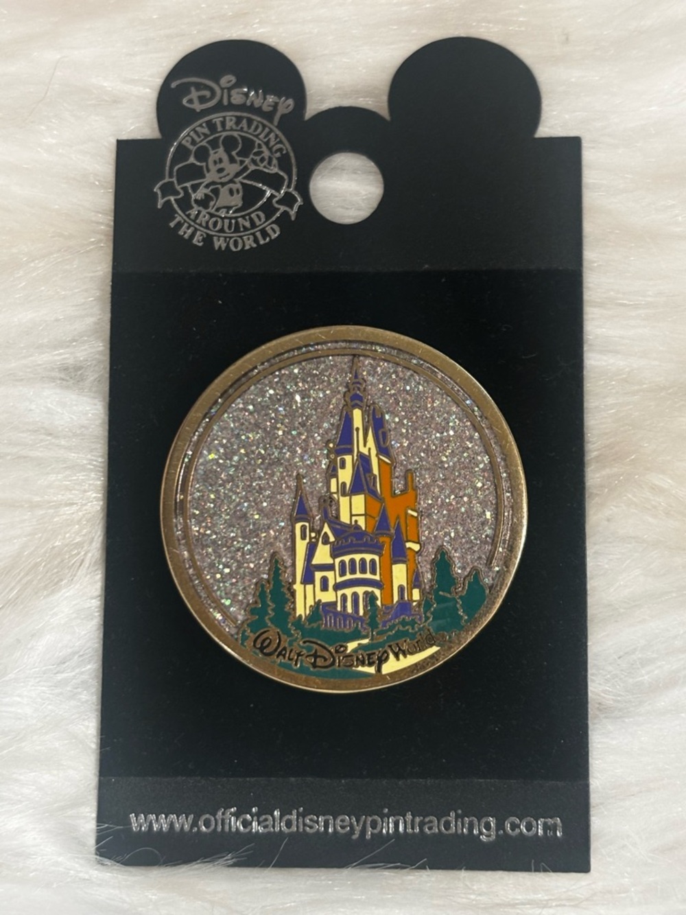 Disney World Vintage Compact Mirror Princess Belle 2003 Pin